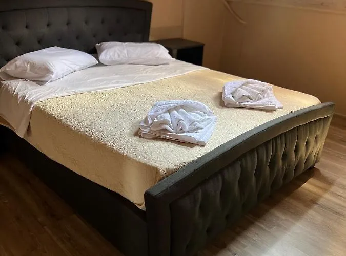 Michaela Loft Lägenhet