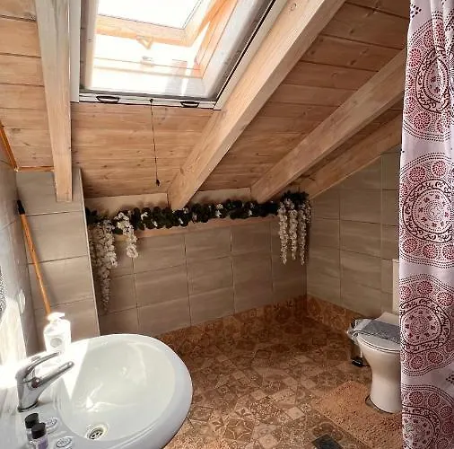 Michaela Loft Lägenhet *