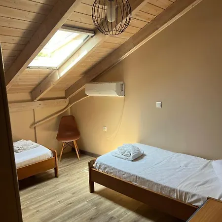Michaela Loft شقة بوروس