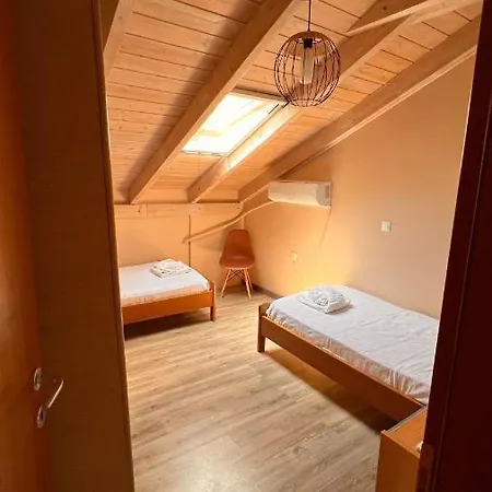 Michaela Loft شقة بوروس